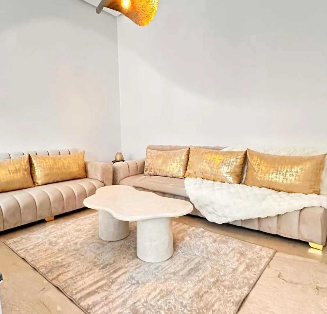 Villa Jassmir 5 Chambres 10 Min Du Centre Piscine Chauffee Marrakesh 0*,  Morocco