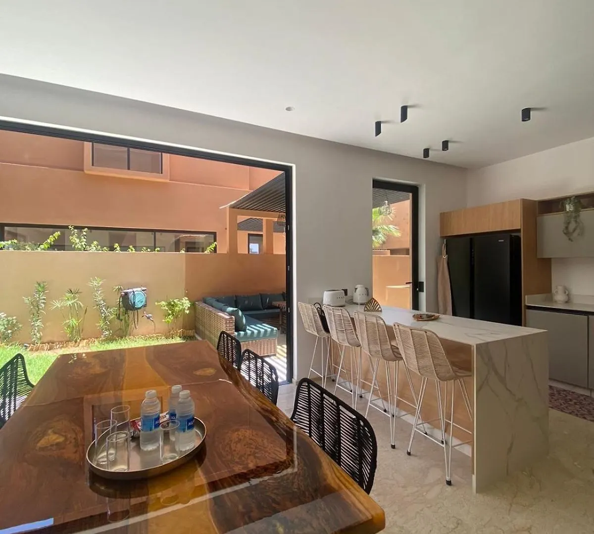 Villa Jassmir 5 Chambres 10 Min Du Centre Piscine Chauffee Marraquexe